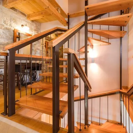 Luxury Beachfront Mare With Private Pool At The - Peljesac * 奥瑞比克