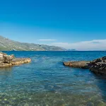 Luxury Beachfront Mare With Private Pool At The - Peljesac أوروبيتش