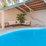 Вилла Luxury Beachfront Mare With Private Pool At The - Peljesac *