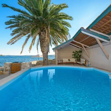 Luxury Beachfront Mare With Private Pool At The - Peljesac Villa *