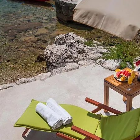 Villa Luxury Beachfront Mare With Private Pool At The - Peljesac Orebic