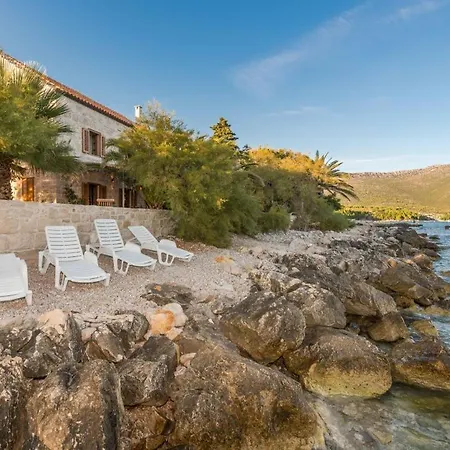 Luxury Beachfront Mare With Private Pool At The - Peljesac Villa Orebić