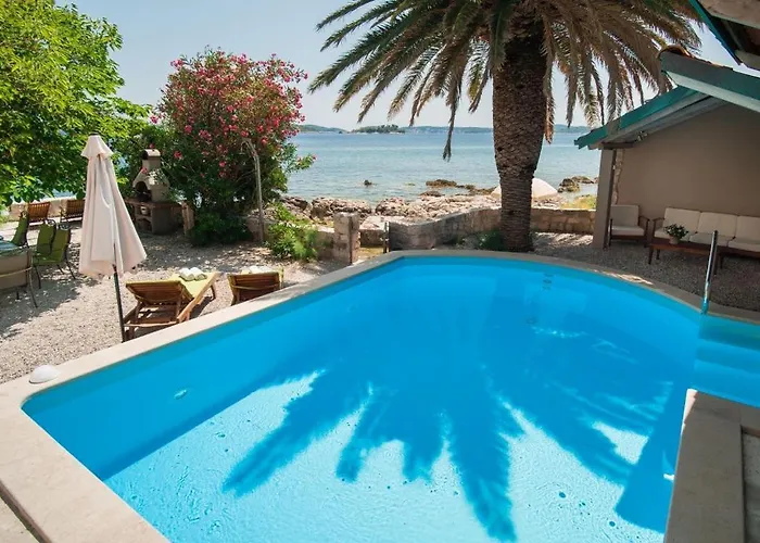 Luxury Beachfront Mare With Private Pool At The - Peljesac * Orebić