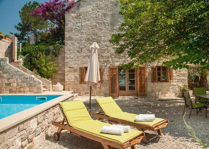Luxury Beachfront Mare With Private Pool At The - Peljesac Orebić
