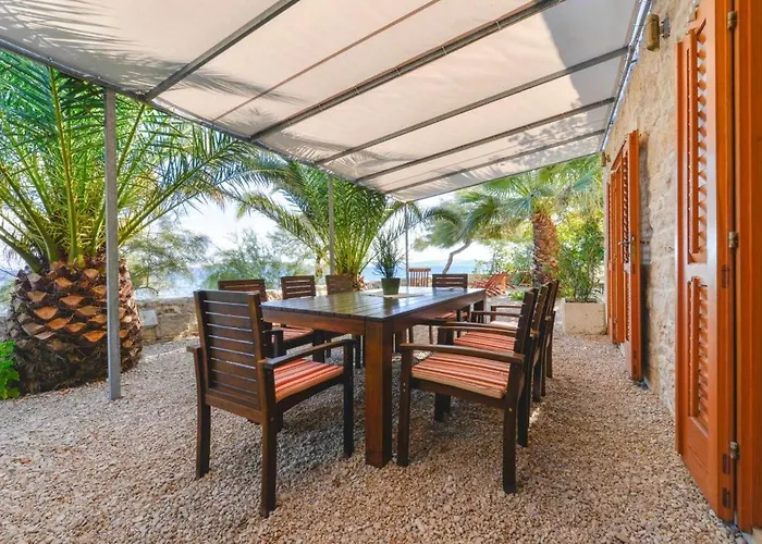 Luxury Beachfront Mare With Private Pool At The - Peljesac Orebić