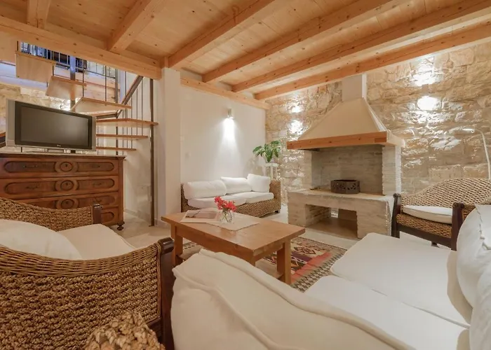 Villa Luxury Beachfront Mare With Private Pool At The - Peljesac Orebić