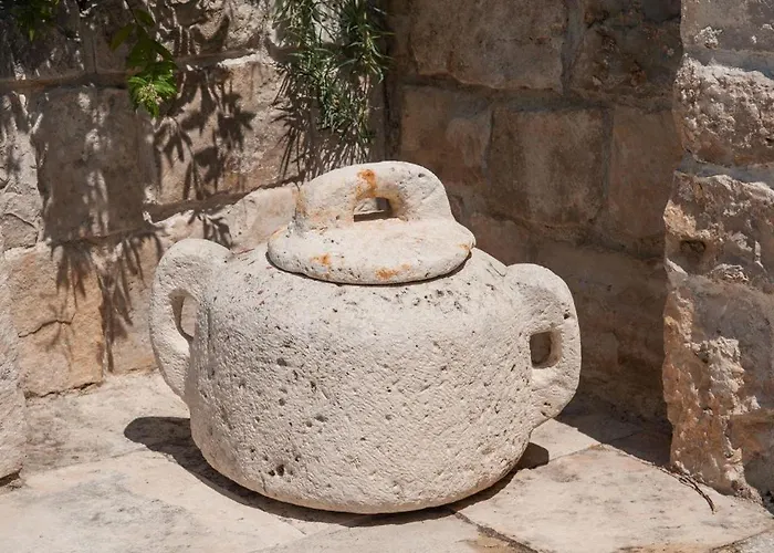 Luxury Beachfront Mare With Private Pool At The - Peljesac *