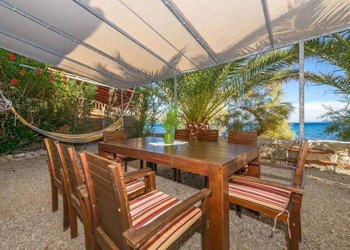 Luxury Beachfront Mare With Private Pool At The - Peljesac