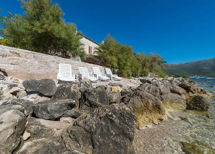 Villa Luxury Beachfront Mare With Private Pool At The - Peljesac *